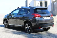Peugeot-2008 detalhes 2