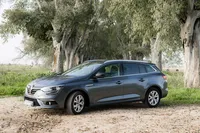Renault-Megane Sport Tourer Imagem Principal