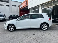 Volkswagen-Golf detalhes 1