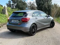 Mercedes-Benz-A 180 detalhes 2
