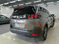 Peugeot-5008 detalhes 2
