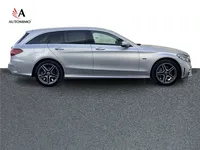 Mercedes-Benz-C 300 detalhes 2
