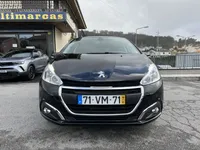 Peugeot-208 detalhes 1