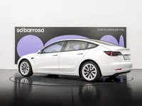 Tesla-Model 3 detalhes 2