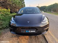 Tesla-Model 3 Imagem Principal