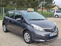 Toyota-Yaris detalhes 1