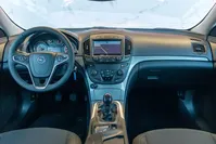 Opel-Insignia Sports Tourer detalhes 2