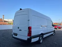 Mercedes-Benz-Sprinter detalhes 2
