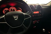 Dacia-Sandero detalhes 1