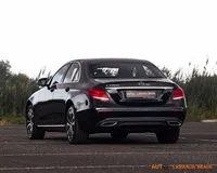 Mercedes-Benz-E 300 detalhes 2