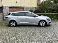 Renault-Megane Sport Tourer detalhes 1