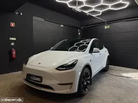 Tesla-Model Y Imagem Principal