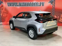 Toyota-Yaris Cross detalhes 2