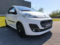 Peugeot-107 detalhes 1