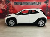 Toyota-Aygo X detalhes 1