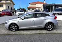 Volvo-V40 detalhes 2