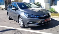Opel-Astra Sports Tourer detalhes 2