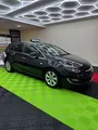 Opel-Astra Sports Tourer detalhes 2