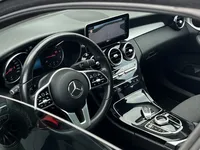 Mercedes-Benz-C 200 detalhes 2