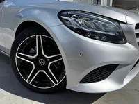 Mercedes-Benz-C 200 detalhes 1