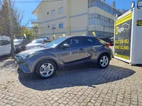 Toyota-C-HR detalhes 1