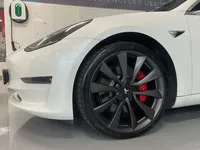 Tesla-Model 3 detalhes 1