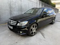 Mercedes-Benz-C 180 detalhes 1