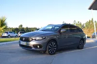 Fiat-Tipo Station Wagon detalhes 2