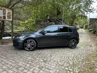 Volkswagen-Golf detalhes 1