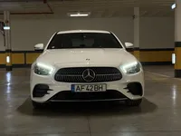 Mercedes-Benz-300 detalhes 1