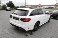 Mercedes-Benz-C 300 detalhes 2