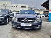 Mercedes-Benz-C 220 detalhes 1