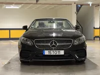Mercedes-Benz-E 220 detalhes 1