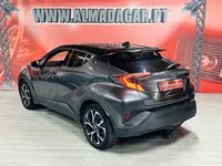 Toyota-C-HR detalhes 2