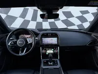 Jaguar-XE detalhes 2