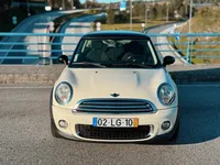 Mini-Cooper D detalhes 1