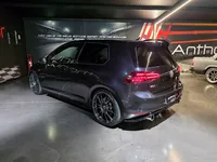 Volkswagen-Golf detalhes 1