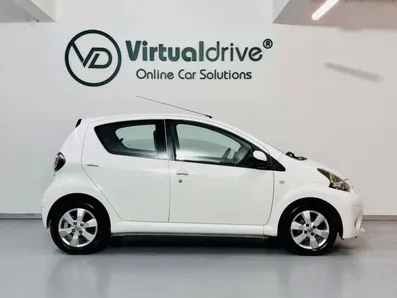 Small Image 1