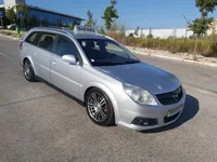 Opel-Vectra Caravan detalhes 1