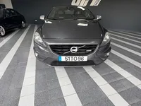 Volvo-V40 detalhes 2