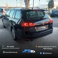 Volkswagen-Golf Variant detalhes 2