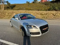 Audi-TT Coupé detalhes 1