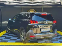Peugeot-5008 detalhes 1
