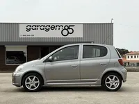 Toyota-Yaris detalhes 1