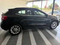 Mercedes-Benz-GLA 180 detalhes 1