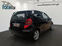 Mercedes-Benz-A 150 detalhes 2