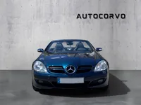 Mercedes-Benz-SLK 200 detalhes 2