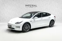 Tesla-Model 3 Imagem Principal