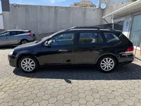 Volkswagen-Golf Variant detalhes 2