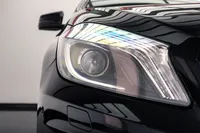 Mercedes-Benz-A 220 detalhes 2